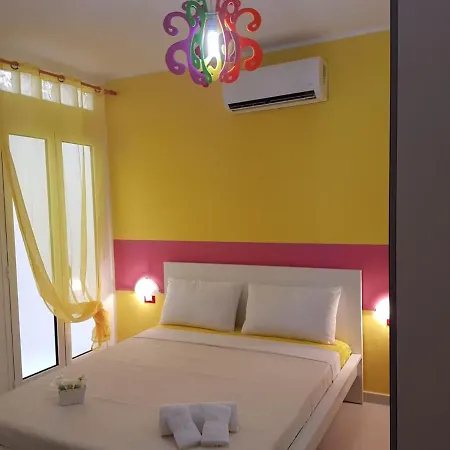 Antica Casa Greco Alojamento de Acomodação e Pequeno-almoço Bernalda